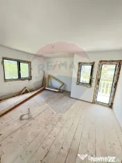 Casă / Vilă 7 camere sat Mădei comuna Borca Jud Neamț 