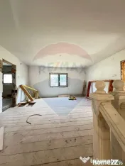 Casă / Vilă 7 camere sat Mădei comuna Borca Jud Neamț 