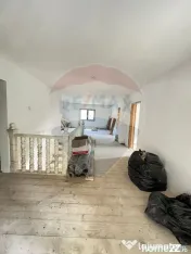 Casă / Vilă 7 camere sat Mădei comuna Borca Jud Neamț 