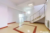 Vanzare Spațiu comercial | Cladire Multifunctionala | Ca... 