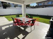 Vila DE LUX, P 1E, mob. si utilata, DE INCHIRIAT, zona Palat 