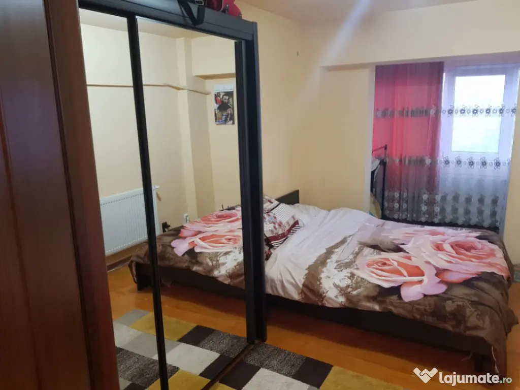 Apartament 3 camere decomandat, Buzaului.