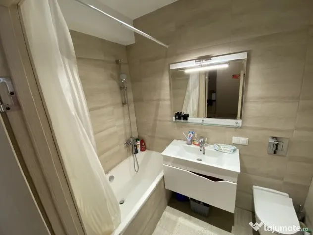 Se ofera spre inchiriere garsoniera situata pe Detunata