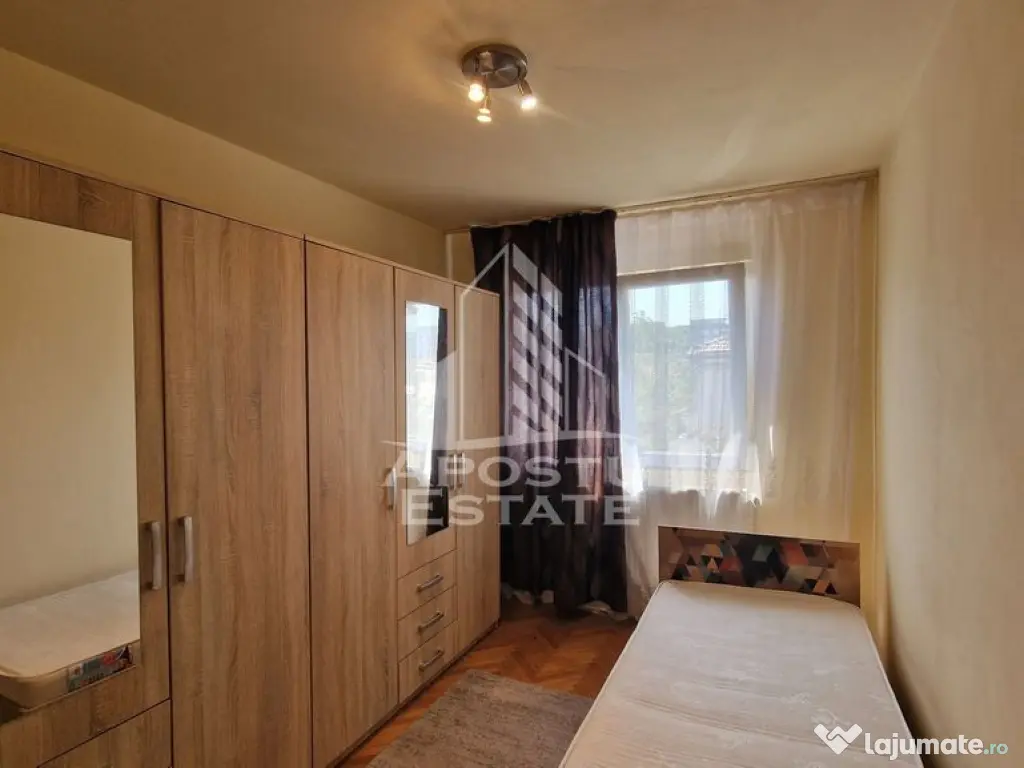 Apartament de vanzare cu 3 camere, centrala proprie, zona Dacia - Timisoara (Timis)