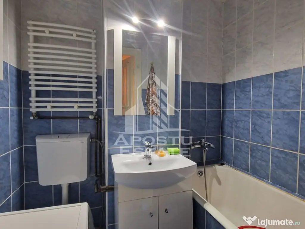 Apartament de vanzare cu 3 camere, centrala proprie, zona Dacia - Timisoara (Timis)