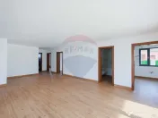 Casă de vânzare pe un nivel în Cartierul Tineretului, ... 