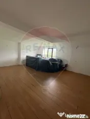Pensiune/Casă cu 18 camere de vânzare în Campulung Mol... 