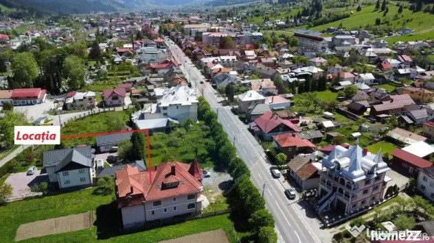 Pensiune/Casă cu 18 camere de vânzare în Campulung Mol...