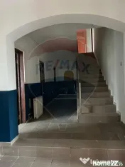Pensiune/Casă cu 18 camere de vânzare în Campulung Mol... 