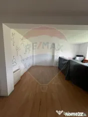 Pensiune/Casă cu 18 camere de vânzare în Campulung Mol... 