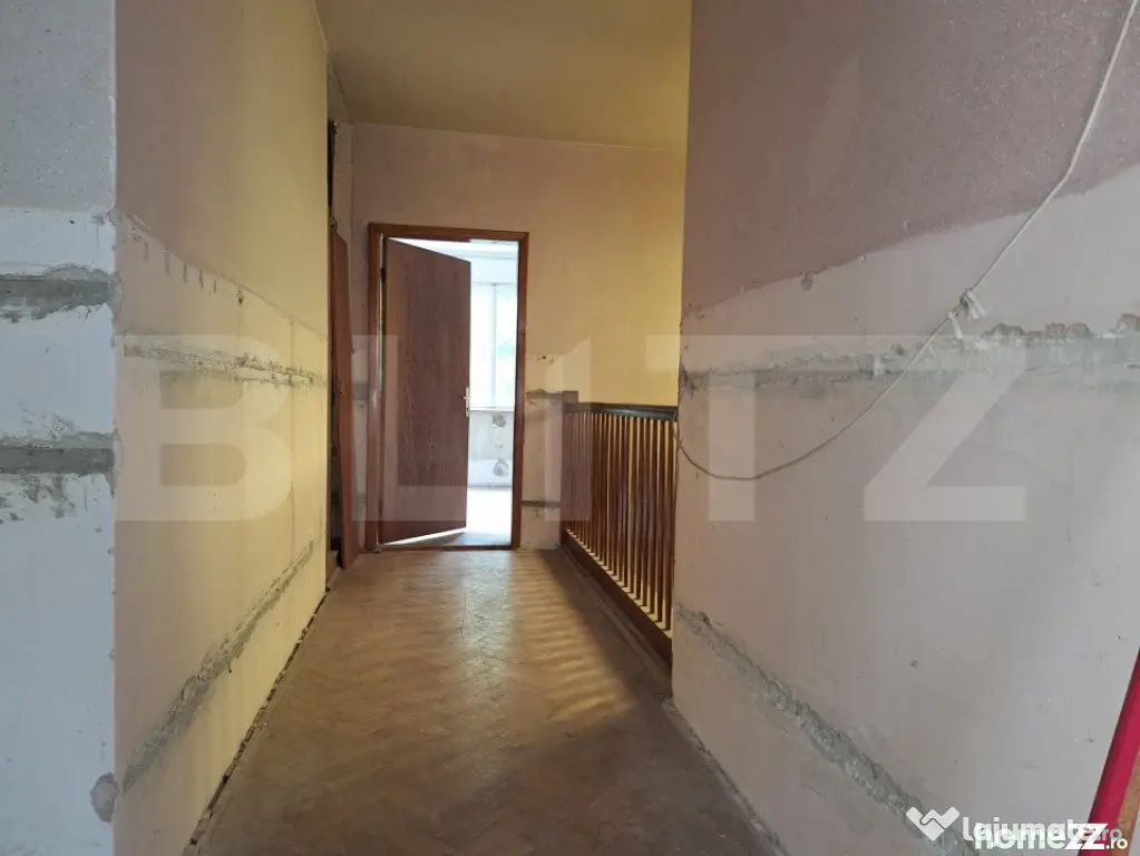 Vila Impresionantă în Brașov, poziționare Ideală și sp - Brasov (Brasov)