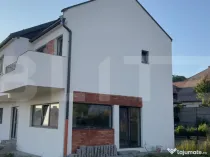 Case tip Duplex, 154/190mp semifinisat, in comuna Chinteni