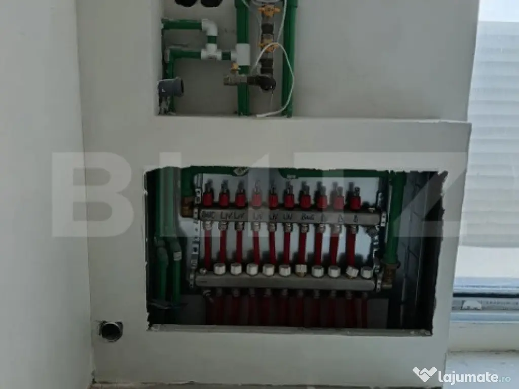 Apartament 2 camere, loc de parcare + boxa incluse in pret,