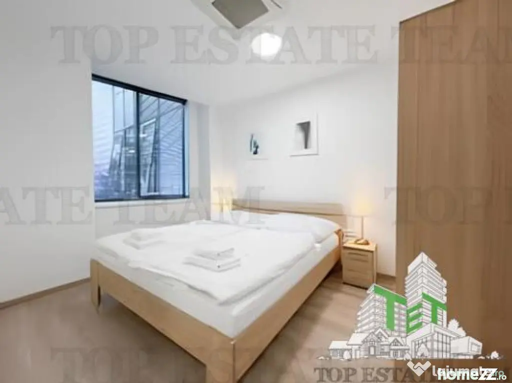 Hotel spatii comerciale