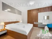 Hotel spatii comerciale 