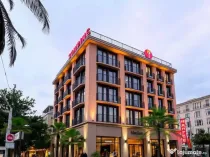 Hotel spatii comerciale