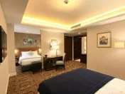 Hotel spatii comerciale 