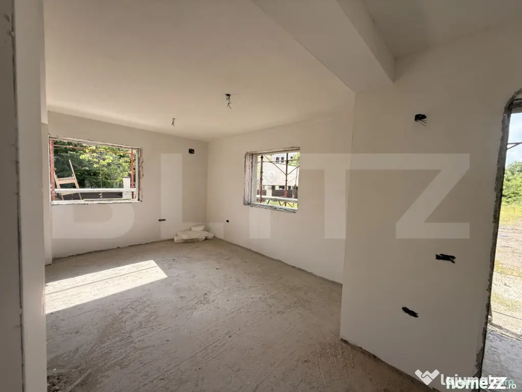 Casă modernă in Ploiesti + curtea + 2 locuri de parcare. - Ploiesti (Prahova)