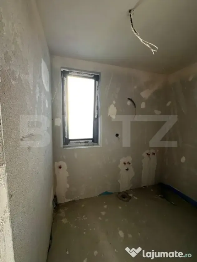 Duplex cu 4 camere, 2 garaje, semifinisat, zona manastirii F