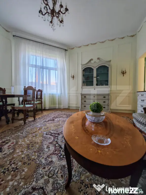 Cladire istorica, apartament 2 dormitoare, decomandat, zona - Timisoara (Timis)