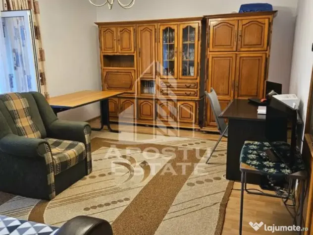 Apartament cu 3 camere, in Zona Fortuna, Arad. - Arad (Arad)