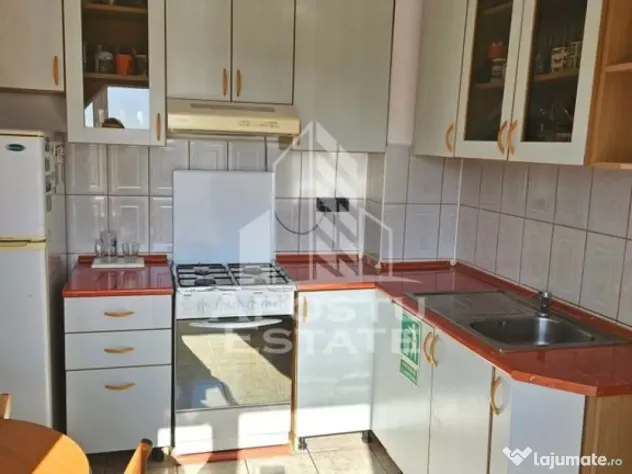 Apartament cu 3 camere, in Zona Fortuna, Arad. - Arad (Arad)