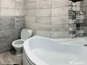 Casa de vacanta - 1.800 mp - Varful lui Roman - Horezu 