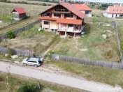 De vânzare un imobil la rosu în Sfântu Gheorghe 