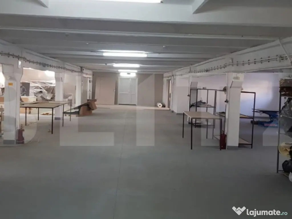 Hală industrială P + 1, 1.000 mp utili, teren 2.700 mp, Ba