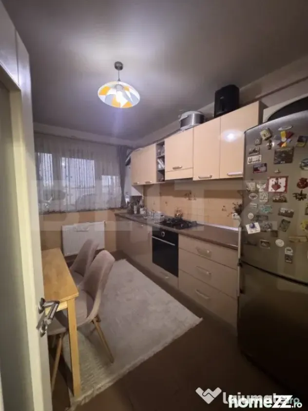 Apartament de vanzare, cu 2 camere, 68 mp, modern, parter, z - Suceava (Suceava)
