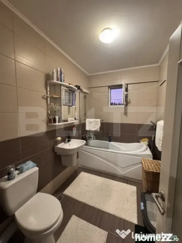 Apartament de vanzare, cu 2 camere, 68 mp, modern, parter, z - Suceava (Suceava)
