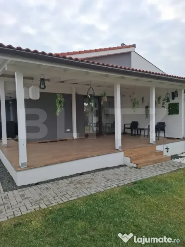 Casa moderna de vanzare, 4 camere, 128 mp utili, mobilat, zo