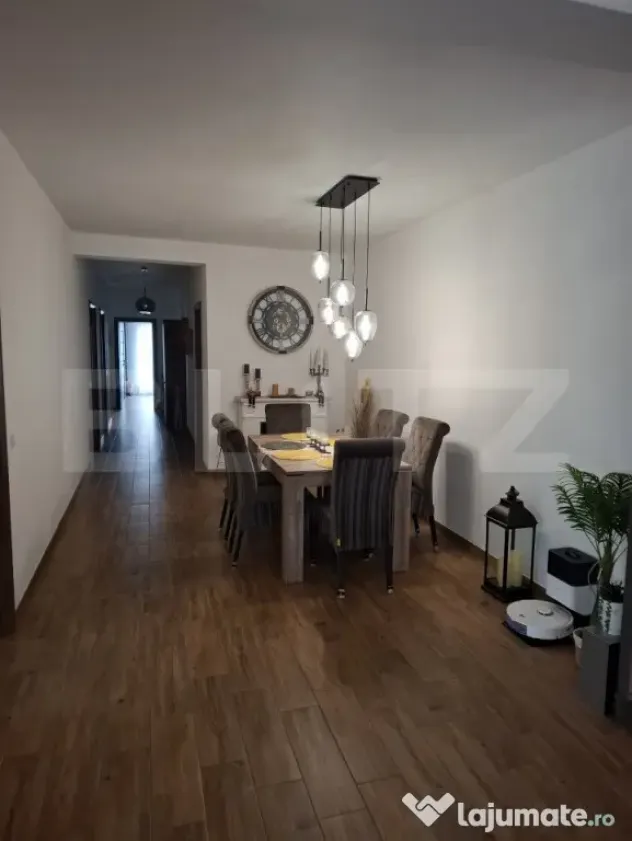 Casa moderna de vanzare, 4 camere, 128 mp utili, mobilat, zo