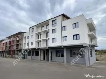 Apartament 3 camere balcon loc parcare zona Triajului Selimb