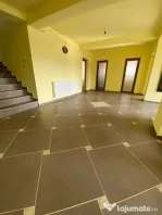 Spațiu/Comercial/Birouri/Cladire de inchiriat - 240 MP - P