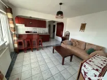 Apartament 4 camere, 55 mp decomandat, zona Cetate