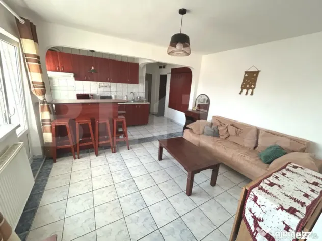 Apartament 4 camere, 55 mp decomandat, zona Cetate - Alba Iulia (Alba)