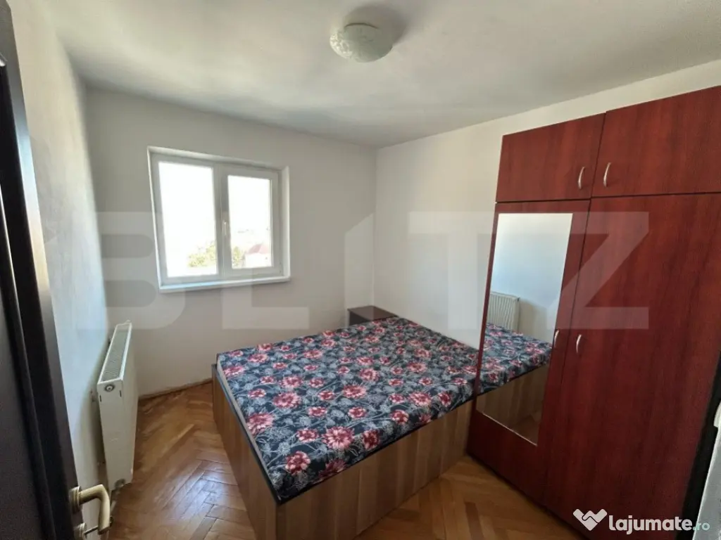 Apartament 4 camere, 55 mp decomandat, zona Cetate
