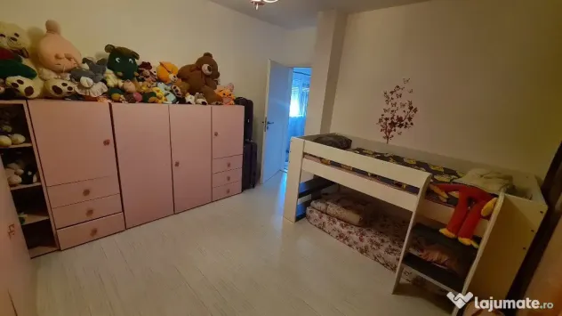 Casa tip Duplex in Via Carmina-Vladimirescu - ID : RH-42424-property