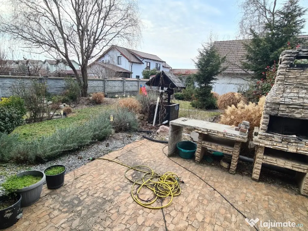 Casa tip Duplex in Via Carmina-Vladimirescu - ID : RH-42424-property