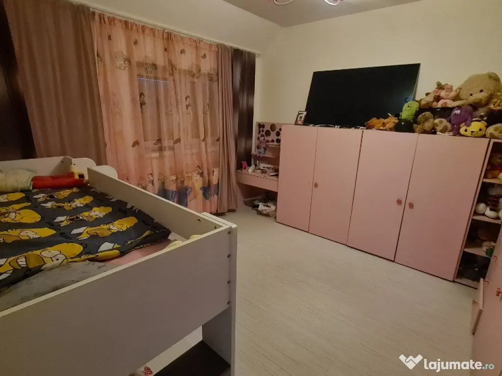 Casa tip Duplex in Via Carmina-Vladimirescu - ID : RH-42424-property