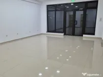 Spațiu comercial,toate utilitățile,2 locuri parcare, stradal