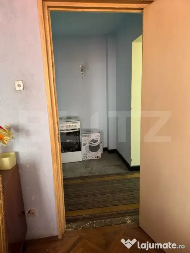 Apartament 3 camere, 67 mp, decomandat, zona Nicolae Balcesc
