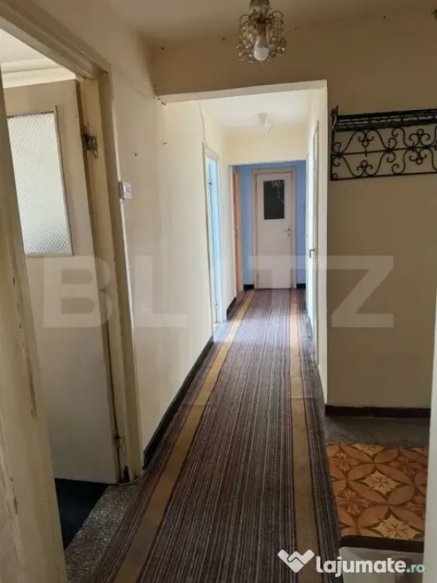 Apartament 3 camere, 67 mp, decomandat, zona Nicolae Balcesc