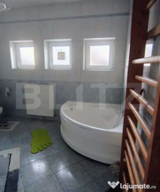 Vila de Vânzare în Centrul Orașului Predeal