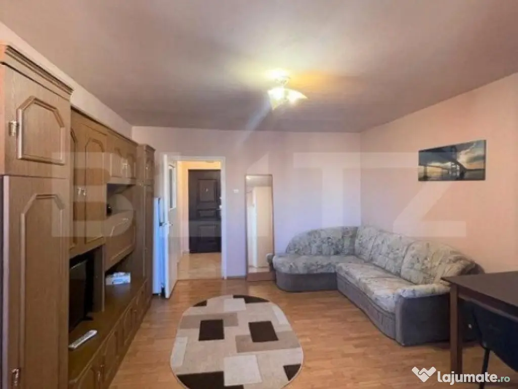 Garsoniera 28 mp, zona Big