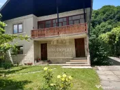 CASA 5 CAMERE, TEREN 600 MP, CAMPULUNG 