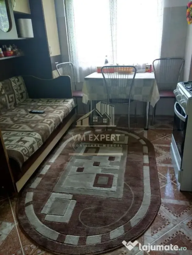CASA 5 CAMERE, TEREN 600 MP, CAMPULUNG