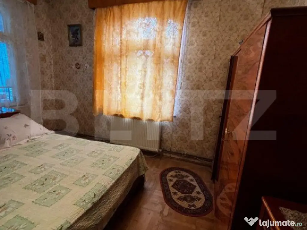 Casa, 4 camere, 144 mp, zona Buna Vestire