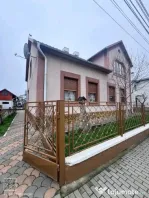 Casa zona rezidentiala , 700mp teren, Radauti